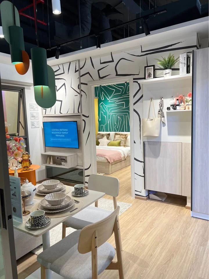 ขายดาวน์ ESCENT BANGNA ขนาด 32.99 ตารางเมตร ชั้น2 ตึกA Fully furnished ห้องนอนติดบันไดหนีไฟ วิวส่วนกลาง