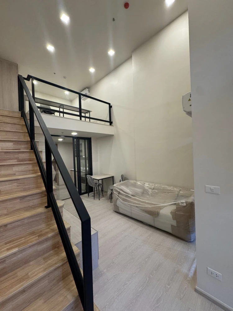 ขายดาวน์ flo by sansiri ห้องอยู่ชั้นสูงมากๆ ชั้น 20 พื้นที่ห้องกว้างมาก ต้องจัดแล้ว