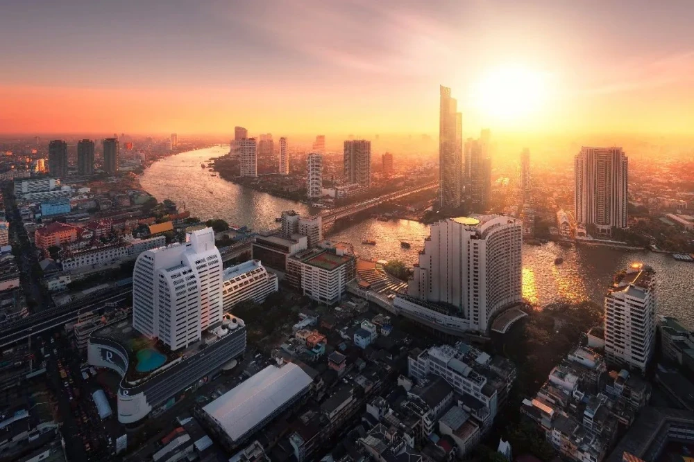 ขายดาวน์ LIFE Charoennakhon-Sathorn ห้องกว้างพื้นที่ใช้สอยเยอะ ทำเลดี วิวสวย ไม่บล็อค จองเลย