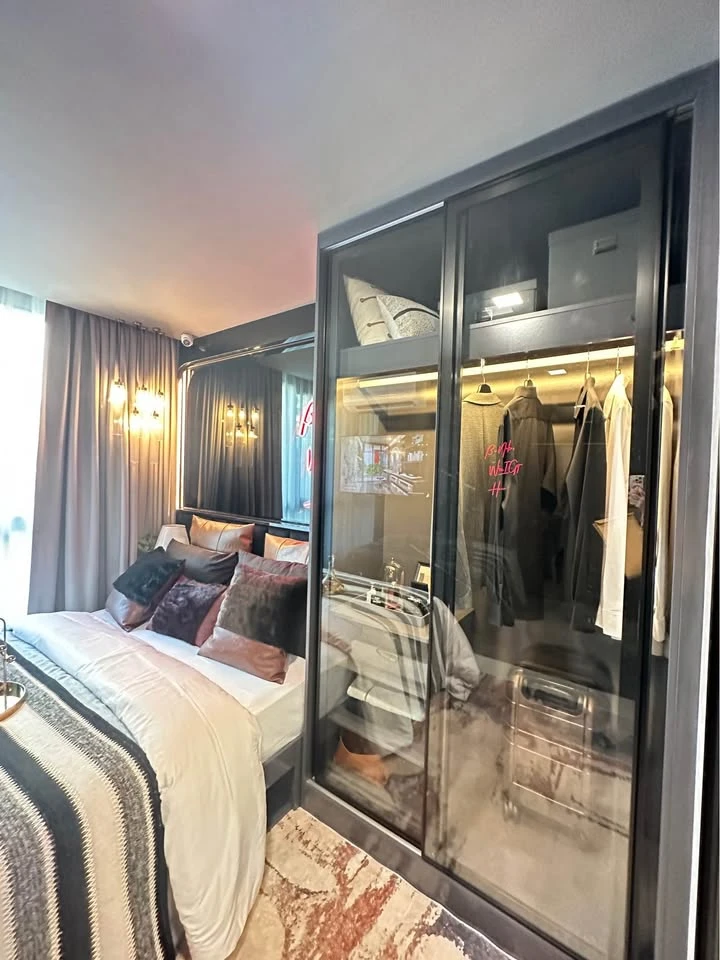 ขายดาวน์ Maroon Ratchada 32 Layout ห้องดีมาก ไม่วุ่นวาย มี walk-in closet ในห้องนอน ห้ามพลาด