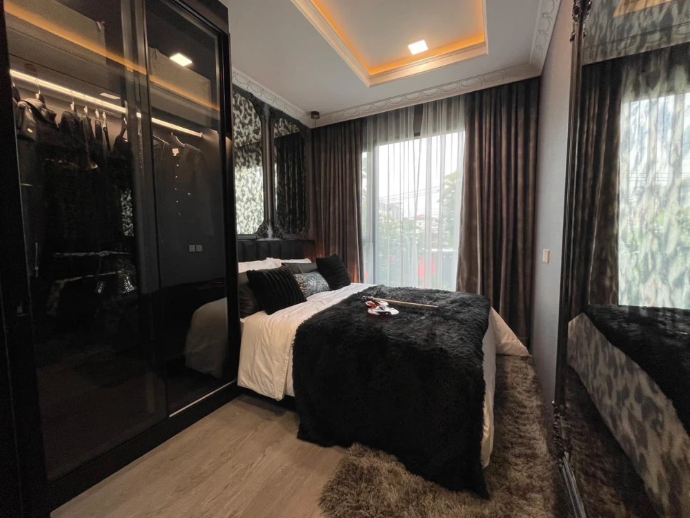 Selling a Modiz Avantgarde condo on the 6th floor with a view of Bangkok University. Interested in owning one? Book now!