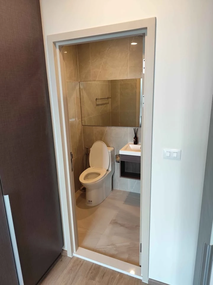 ขายดาวน์ Noble Nue District R9 ห้องอยู่ชั้น 34 สูงมากๆ ตกแต่งฟังก์ชั่นครบ จองเลย อย่ารอช้า