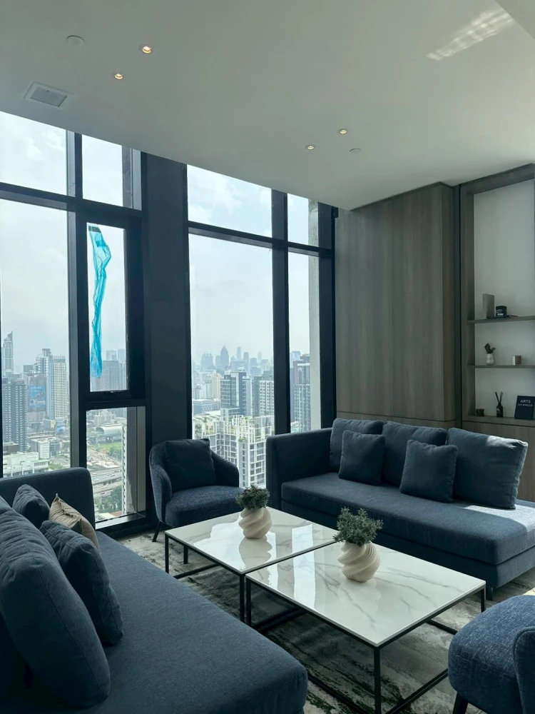 ขายดาวน์ Noble Nue District R9 1 ห้องนอน 1 ห้องน้ำ ทำเลดี ส่วนกลางเลิศ จองด่วน
