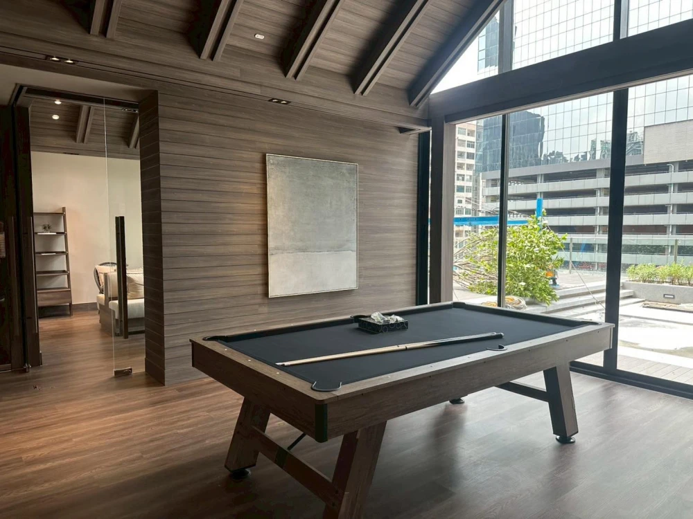 ขายดาวน์ Noble Nue District R9 1 ห้องนอน 1 ห้องน้ำ ทำเลดี ส่วนกลางเลิศ จองด่วน