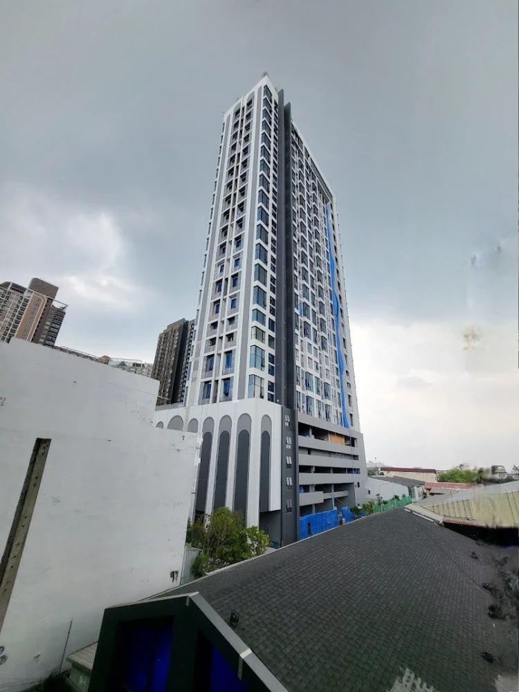 ขายดาวน์ Origin Place เพชรเกษม (Zoneไม่เลี้ยงสัตว์) แบบ Duo Space เพดานสูงโปร่ง พร้อมของแถมจัดเต็ม รีบจองเลย