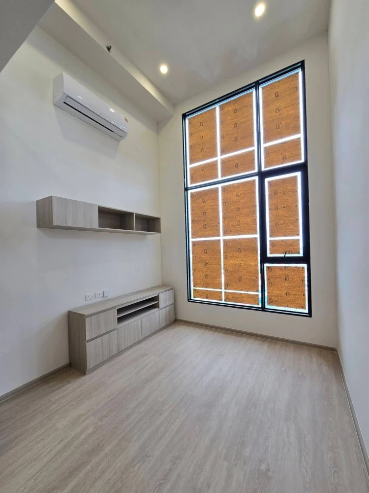 ขายดาวน์ Origin Plug & Play E22 Station 2 Bed 1 Bath ห้องมุม Rare Unit ส่วนตัวสูง ห้ามพลาด