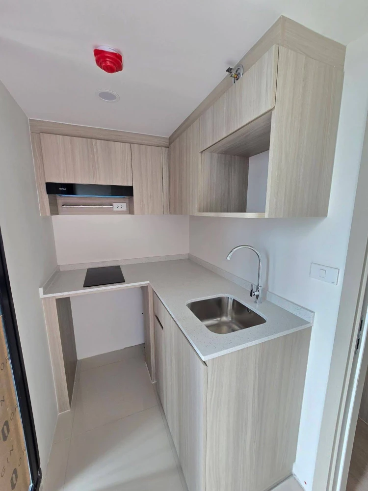 ขายดาวน์ Origin Plug & Play E22 Station 2 Bed 1 Bath ห้องมุม Rare Unit ส่วนตัวสูง ห้ามพลาด