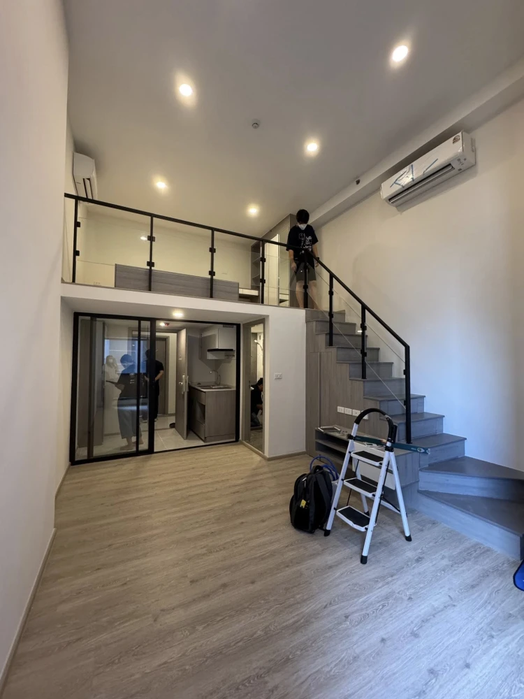 ขายดาวน์ Origin Plug & Play Sirindhorn Station ห้องน่าอยู่ เพดานสูงโปร่งโล่ง ส่วนกลางสุดปัง จองเลย