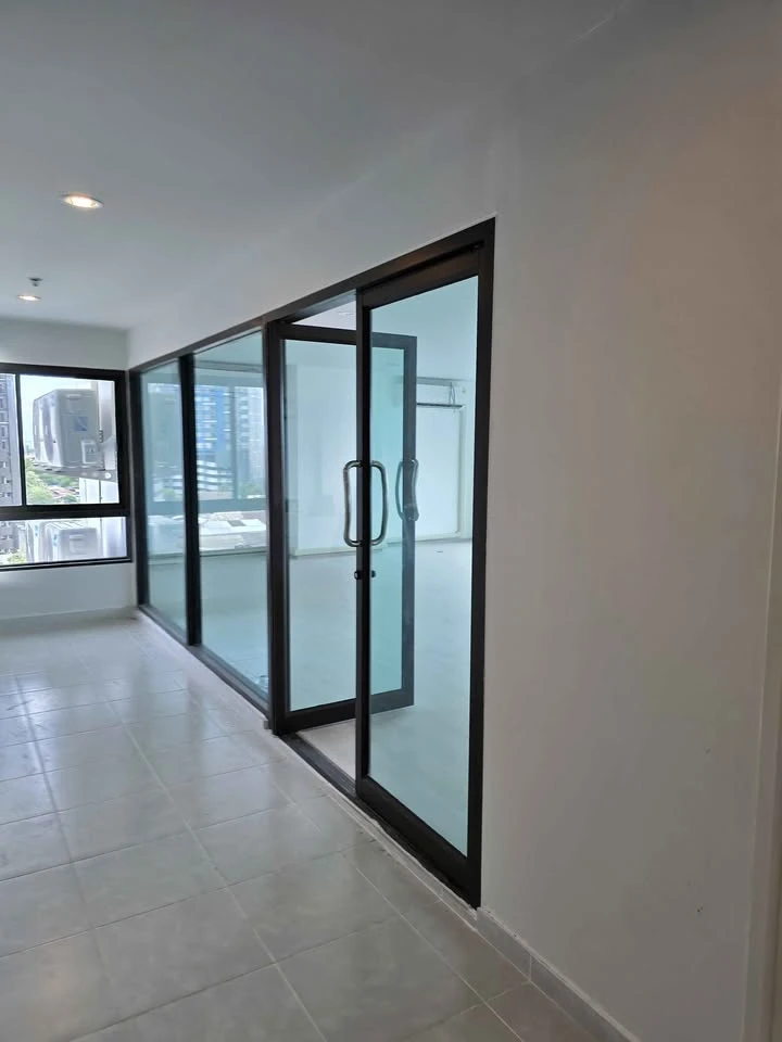 ขายดาวน์ Regent home วุฒากาศ ผนังไม่ติดใครเหมาะกับคนชอบความเป็นส่วนตัว วิวโล่ง จองเลย