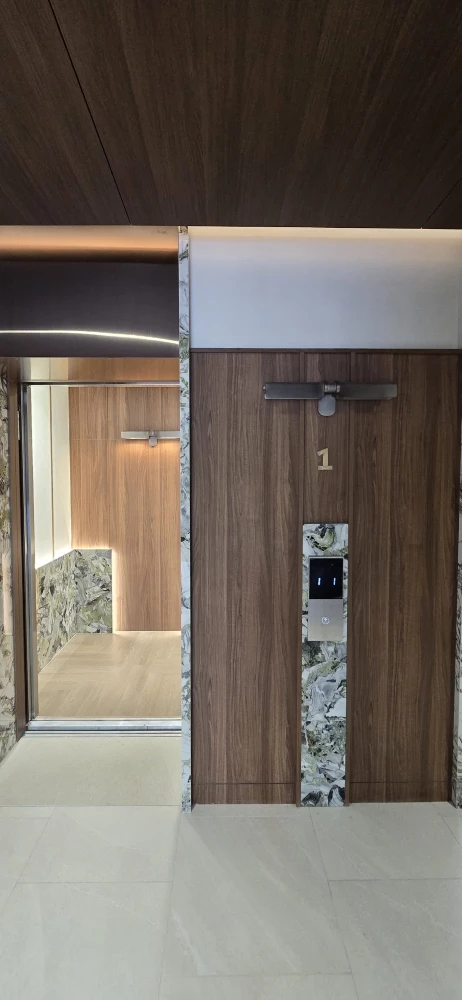 ขายดาวน์ Romm Convent อยู่จริงสบาย ไม่อึดอัด วิวโล่ง + วิวสวน เห็นต้นไม้จากโบสถ์ข้าง BNH ห้องข้างไม่ติดใคร มีช่องลมหน้าห้อง ระบายอากาศดี