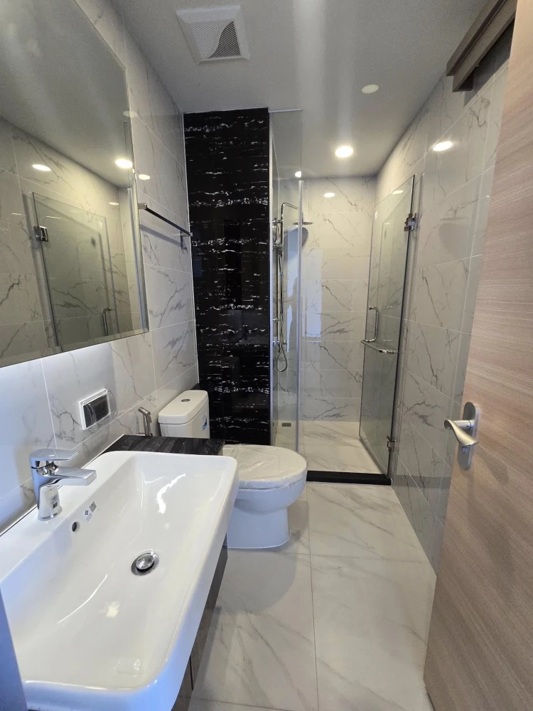 ขายดาวน์ Sapphire Luxurious Condo พระราม 3 ห้องพื้นที่กว้าฃอยู่สบาย ได้วิวพื้นที่สีเขียวสบายตามาก ต้องจอง