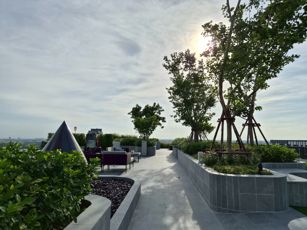 ขายดาวน์ SO Origin Siriraj ห้อง Duo Space เพดานสูง ให้ความรู้สึกโปร่ง โล่ง ไม่อึดอัด ฟังก์ชันห้องมีมิติ แยกโซนได้ดีกว่าห้องคอนโดทั่วไป