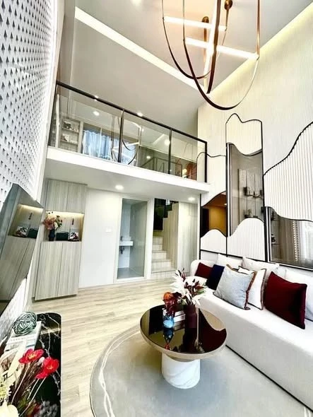 ขายดาวน์ The Origin Pinklao ห้องกว้างเพดานสูงโปร่งโล่ง มาพร้อมสิ่งอำนวยความสะดวกครบครัน รีบจองเลยจ้า