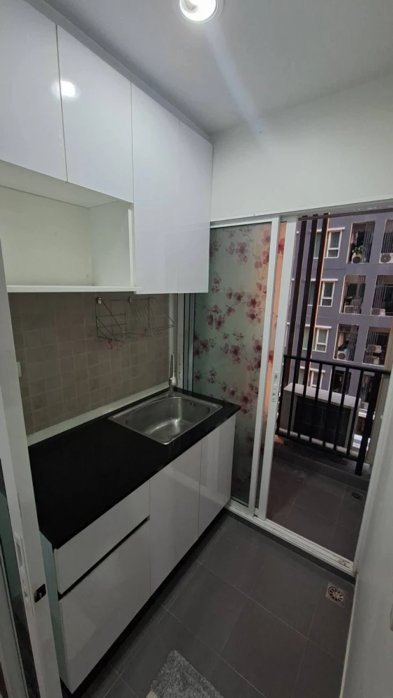 ขายด่วนๆ คอนโดรีเจ้นท์โฮม เฟส 27 ห้องกั้นแยกเป็นสัดส่วน แบ่งโซนชัดเจน ราคาอย่างคุ้ม จองเลย อย่าพลาดโอกาส