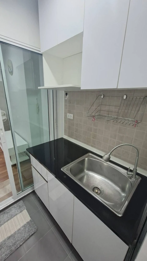 ขายด่วนๆ คอนโดรีเจ้นท์โฮม เฟส 27 ห้องกั้นแยกเป็นสัดส่วน แบ่งโซนชัดเจน ราคาอย่างคุ้ม จองเลย อย่าพลาดโอกาส