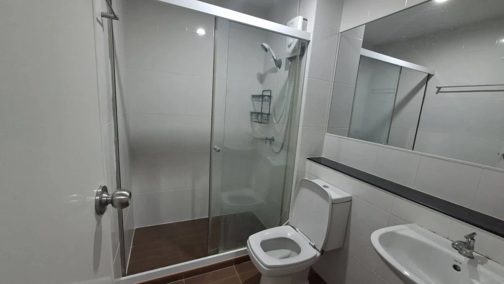 ขายด่วนๆ คอนโดรีเจ้นท์โฮม เฟส 27 ห้องกั้นแยกเป็นสัดส่วน แบ่งโซนชัดเจน ราคาอย่างคุ้ม จองเลย อย่าพลาดโอกาส