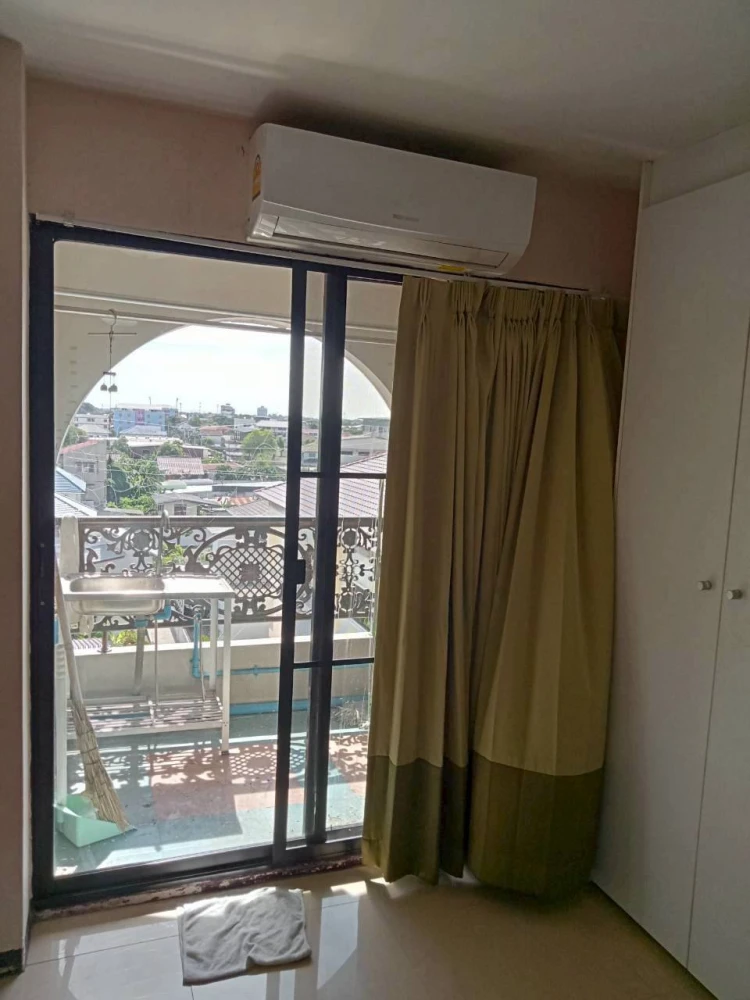 ขายด่วน คอนโด ฌ็องเซลิเซ่ เเจ้งวัฒนะ ห้องกว้างขวาง มาพร้อมพื้นที่ใช้สอย ราคาคุ้ม มาเป็นเจ้าของได้แล้ววันนี้