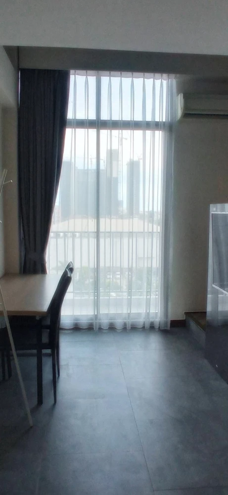 ขายด่วน!! คอนโด บียอน สุขุมวิท ห้อง Duplex ชั้น 7 คอนโดพร้อมเข้าอยู่ หิ้วกระเป๋าเข้าอยู่ได้เลย ห้ามพลาด!!