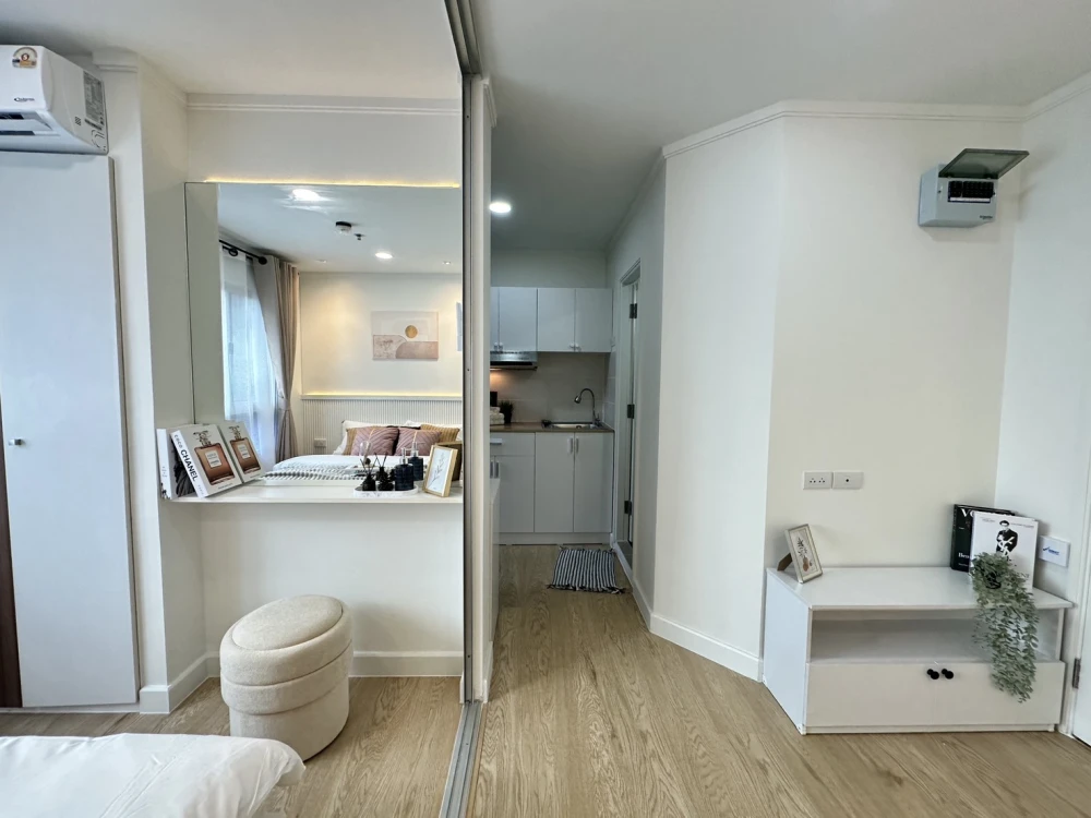 ห้องสวย รีโนเวท ใหม่หมด รีบจองก่อนพลาด ลุมพินี วิลล์ ลาซาล-แบริ่ง ชั้น 4 ตึก C ห้องสวย เฟอร์นิเจอร์ใหม่หมด