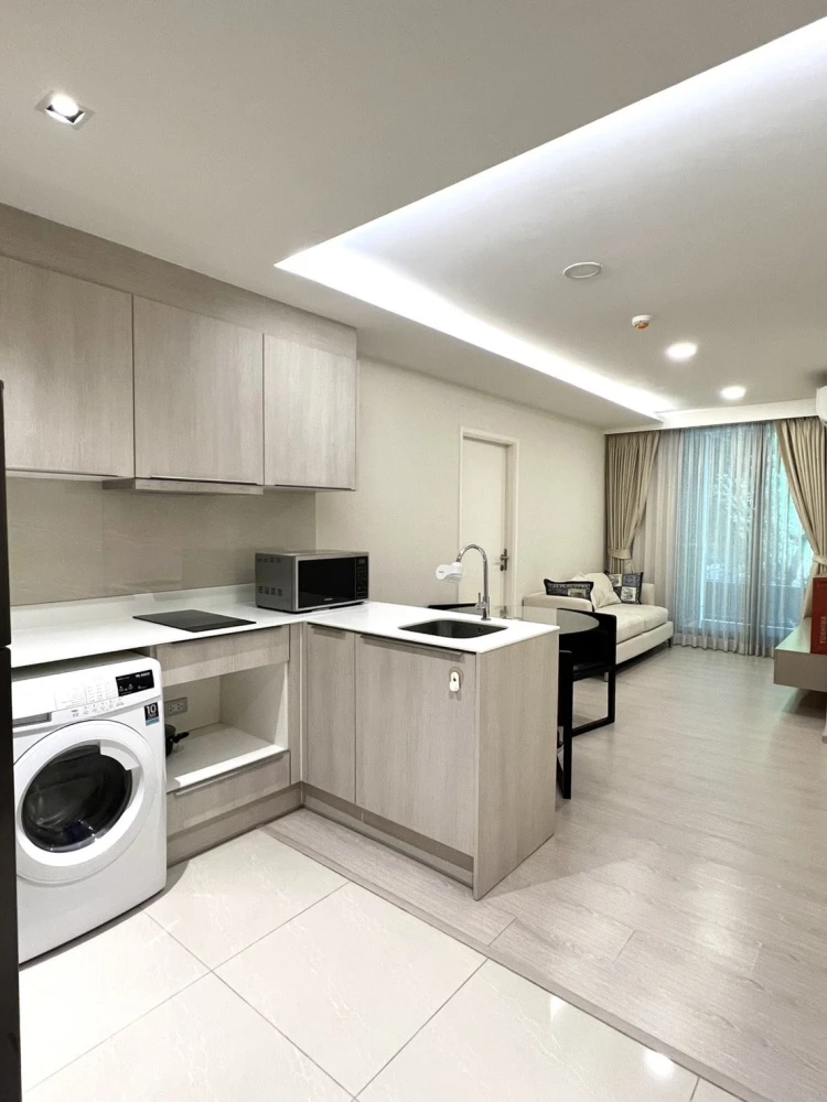 ขายด่วน!! คอนโด วีธารา สุขุมวิท 36 ชั้น 1 ตึก A ห้องสวย เฟอร์นิเจอร์ครบ พร้อมเข้าอยู่ได้ทันที รีบจองเลย!!