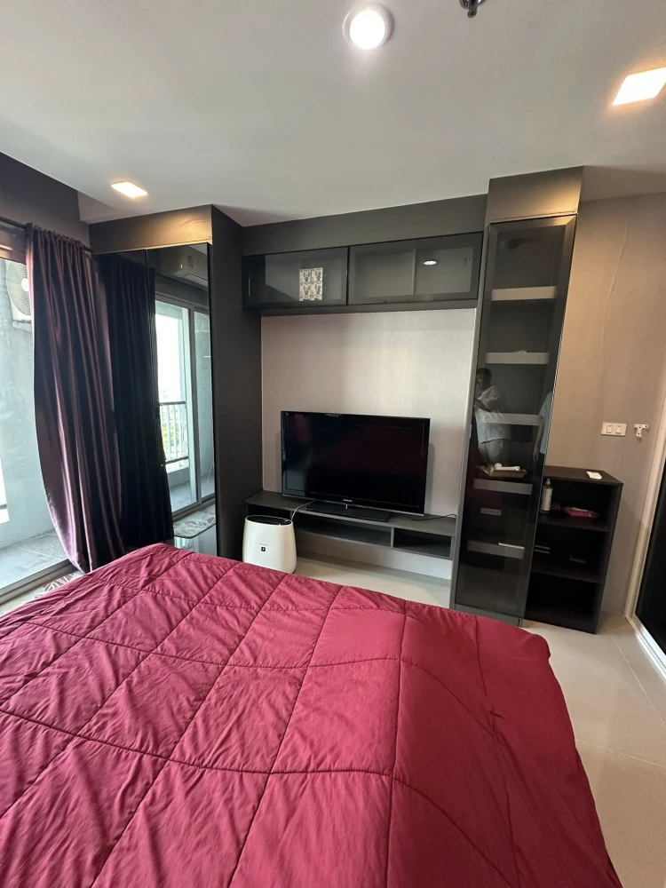 ขายด่วนๆ  คอนโด อัสสกาญจน์ เพลส ศรีนครินทร์ ห้องพร้อมอยู่ สิ่งอำนวยความสะดวกครบ มาจองเลย