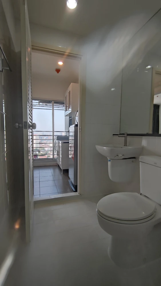 ขายด่วนๆ คอนโด เดอะ ทรี บางโพ สเตชั่น ชั้น 25 เห็นวิวแม่น้ำ หน้าต่างกันไปทางทิศเหนือ ดีครบจบที่เดียว