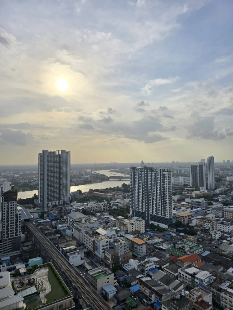 ขาย ให้เช่า!! คอนโด เดอะ ทรี อินเตอร์เชนจ์ ชั้น 39 วิวแม่น้ำ ห้องสวย พร้อมสิ่งอำนวยความสะดวกครบครัน รีบจองเลยจ้า!!