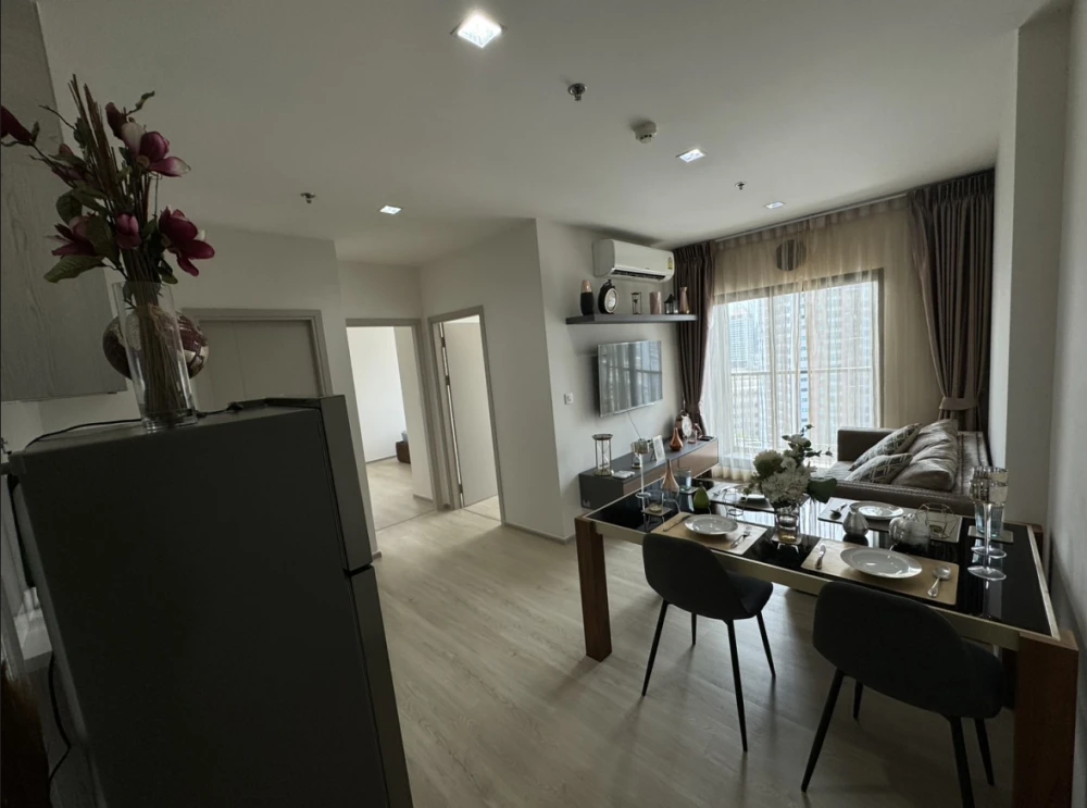 ขายด่วน!! คอนโด ไลฟ์ สุขุมวิท 48 ชั้น 12A ตึก N ห้องสวย เฟอร์นิเจอร์ครบพร้อมอยู่ ห้ามพลาด!!