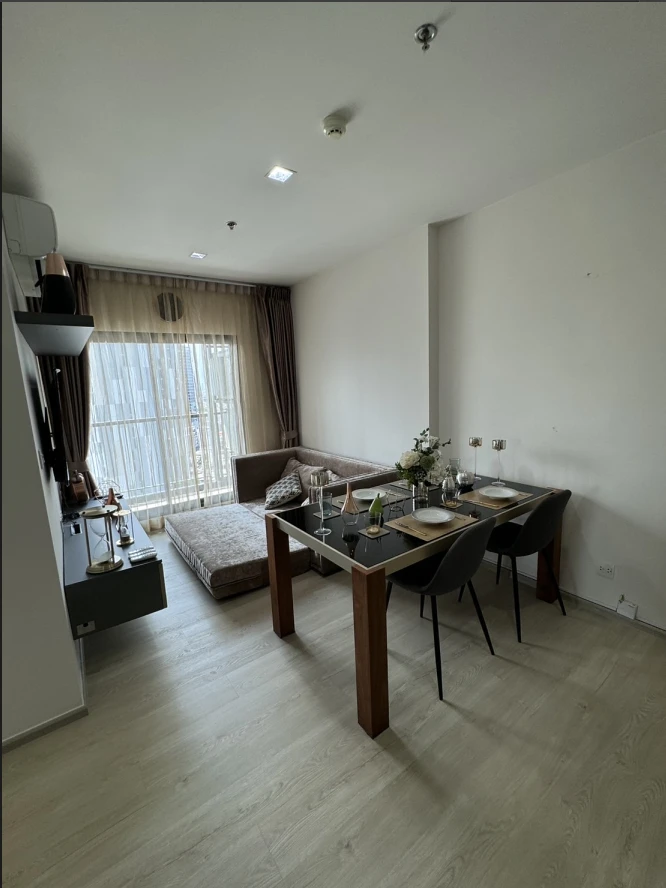 ขายด่วน!! คอนโด ไลฟ์ สุขุมวิท 48 ชั้น 12A ตึก N ห้องสวย เฟอร์นิเจอร์ครบพร้อมอยู่ ห้ามพลาด!!