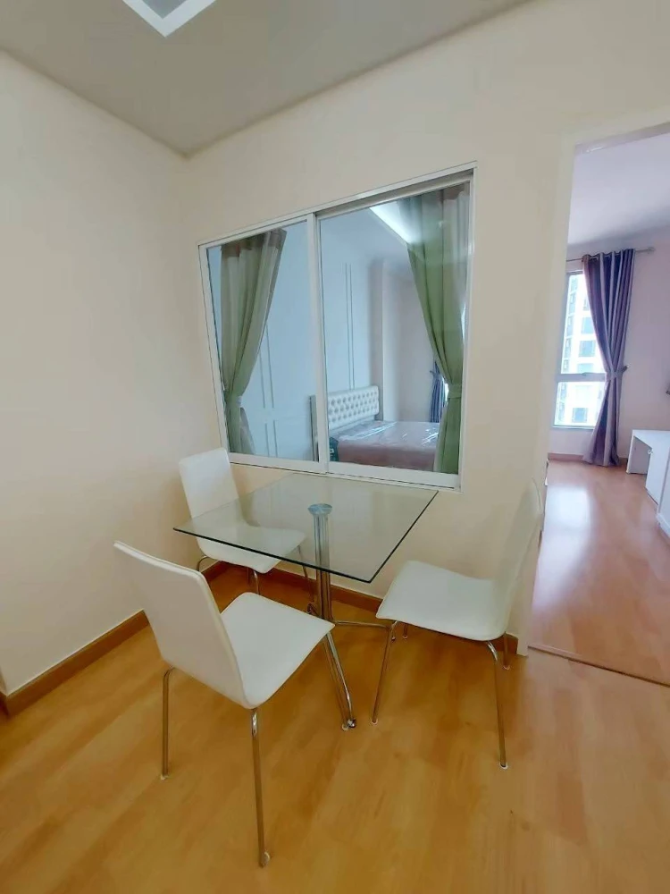 ขายด่วน!! คอนโด ไลฟ์ แอท พหลฯ-อารีย์ ห้องเพิ่ง Renovateใหม่ พร้อมเข้าอยู่ ห้ามพลาด!!