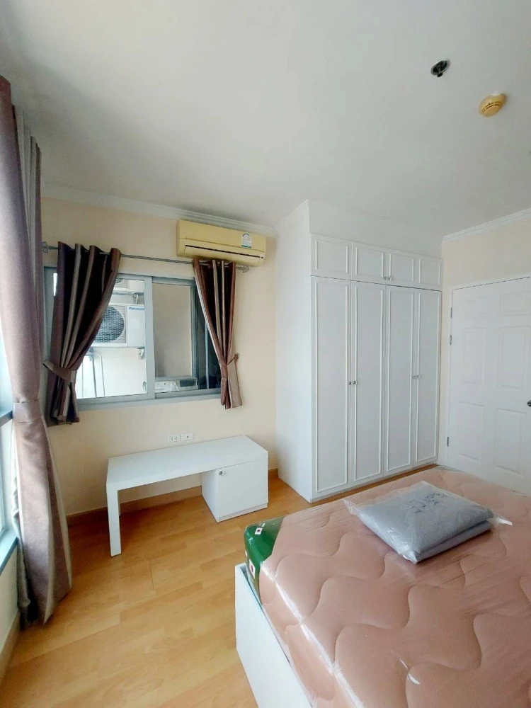 ขายด่วน!! คอนโด ไลฟ์ แอท พหลฯ-อารีย์ ห้องเพิ่ง Renovateใหม่ พร้อมเข้าอยู่ ห้ามพลาด!!