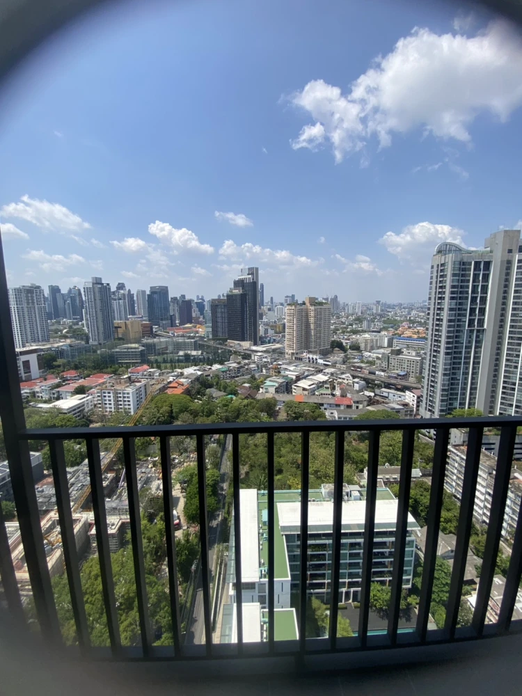 ขายด่วน!! คอนโด ไอดีโอ สุขุมวิท - พระราม 4 ห้องราคาดี ทำเลดี เดินทางสะดวก ห้ามพลาด จองเลย!!