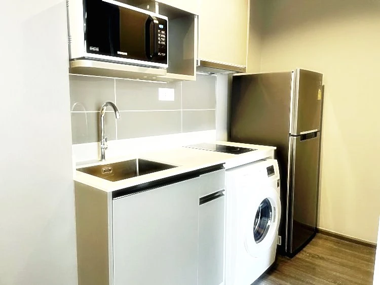ขายด่วน!! คอนโด ไอดีโอ โมบิ สุขุมวิท 40 ชั้น 2 ห้องสวย ตกแต่งเฟอร์นิเจอร์ครบ พร้อมเข้าอยู่ รีบจองเลย!!