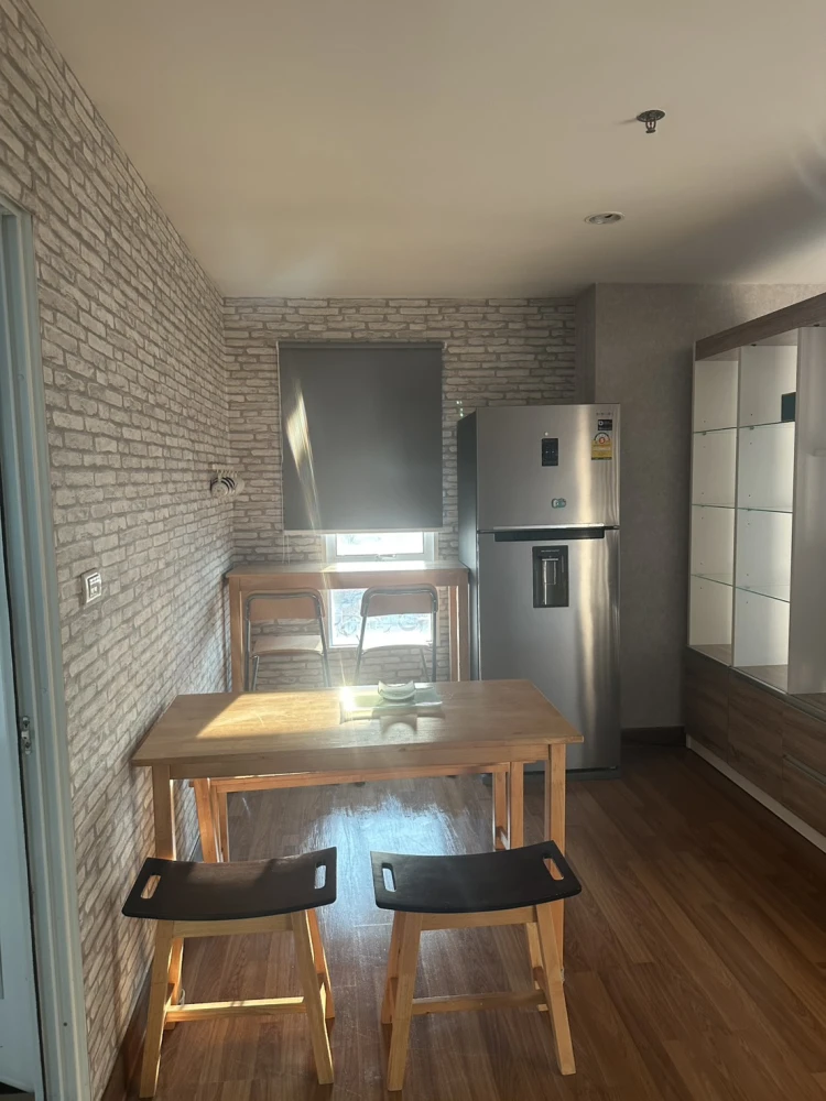 ขายด่วน คอนโด 2 ห้องนอน ห้องมุม Regent Home บางซ่อน - วิวสวยสุดคุ้ม มาจองเลย อย่าพลาดโอกาส