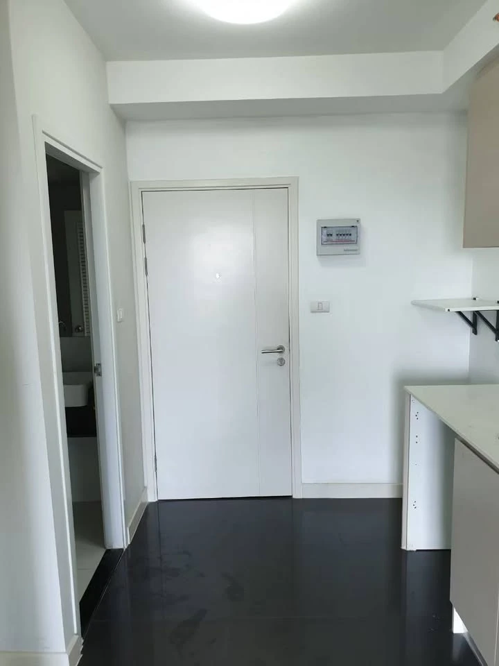 ขายด่วนๆ คอนโด A space me bangna ห้องเปล่า ราคาไม่แรง กั้นแยกเป็นสัดส่วน ราคาอย่างโดน ซื้อเลยจ้า