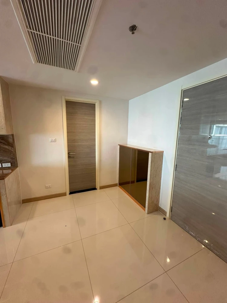 ขายด่วนๆ คอนโด Supalai Riva Grand Rama 3 ห้องใหญ่อยู่สบาย พื้นที่ใช้สอยจุใจ สิ่งอำนวยความสะดวก จองเลย
