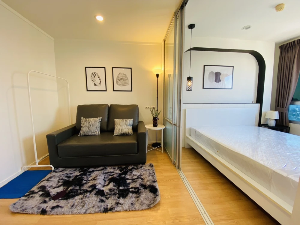 ขายด่วน!! ลุมพินี วิลล์ ประชาชื่น-พงษ์เพชร 2 ชั้น 27 ตึก A ห้องสวย เฟอร์นิเจอร์ครบ ราคาดี พร้อมเข้าอยู่ รีบจองเลย!!