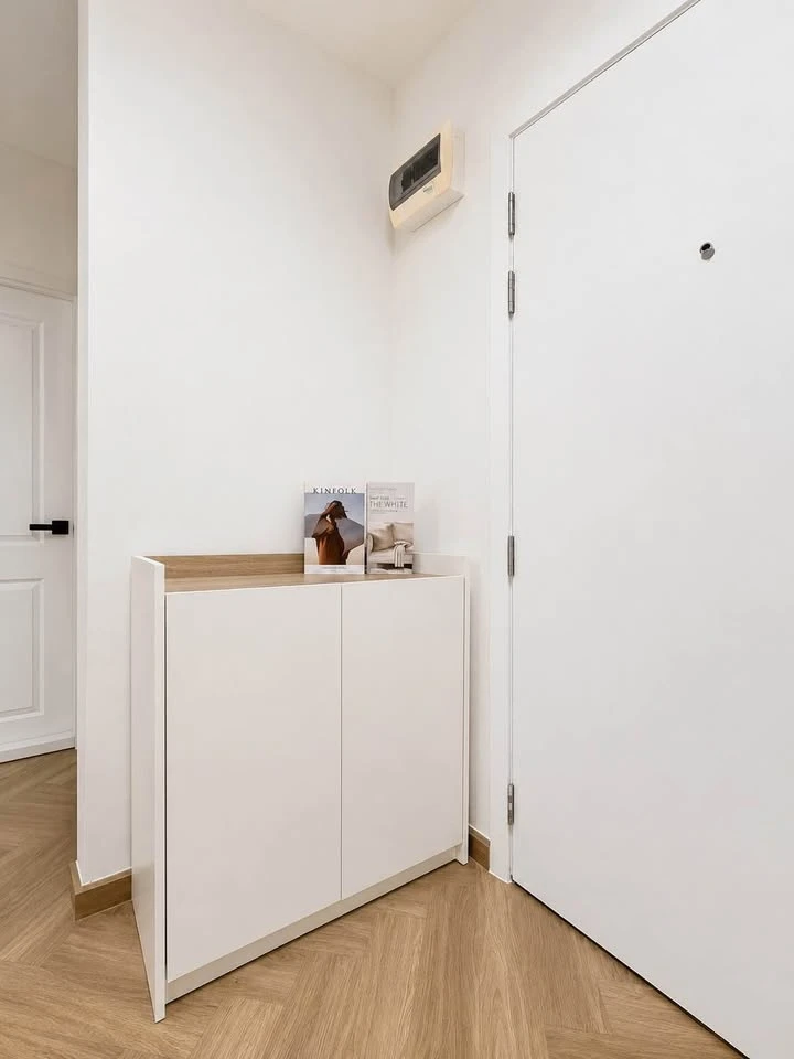 ขายด่วนๆ เอ สเปซ อโศก รัชดา  ห้องมุม เป็นส่วนตัว บิ้วอินท์อย่างโดน ราคาอย่างคุ้ม พลาดแล้วจะเสียดาย