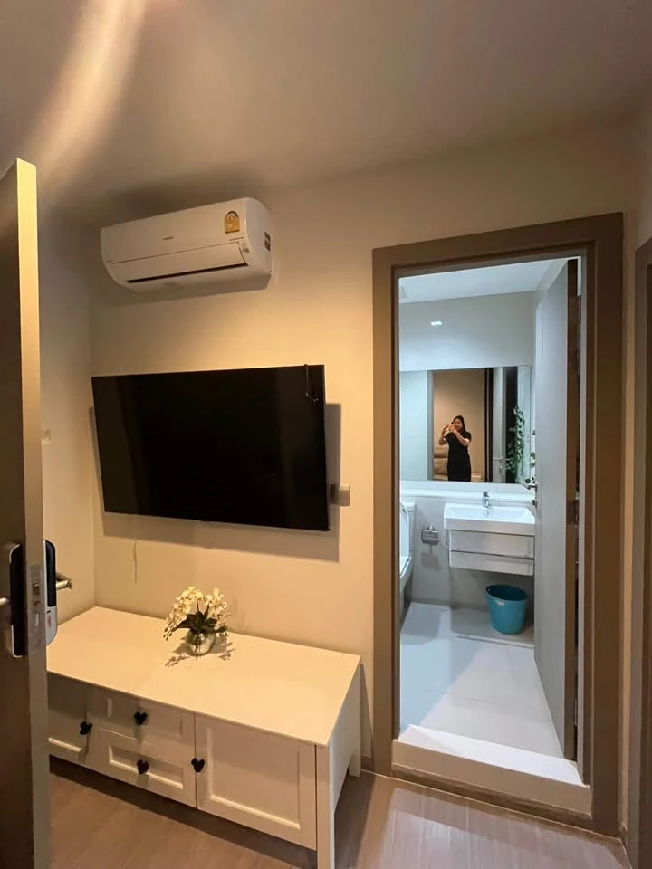 ขายด่วนๆ ไลฟ์ อโศก พระราม9 ห้องพร้อมอยู่ สิ่งอำนวยความสะดวกครบครัน มาจองได้แล้ววันนี้ อย่าพลาด