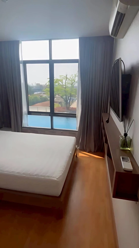 ขายด่วนๆ  ไอดีโอ บลูโคฟ สุขุมวิท ห้องกว้างขวาง พื้นที่ใช้สอยจุใจ ราคาอย่างโดน ซื้อเลย อย่าพลาดโอกาส