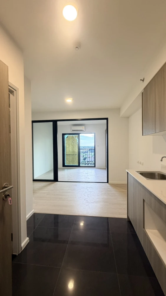 ขายด่วนๆ A Space Mega Bangna 1 ห้องเปล่า ราคาไม่แรง มาเป็นเจ้าของได้แล้ววันนี้ อย่าพลาด