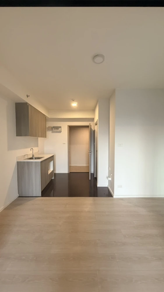 ขายด่วนๆ A Space Mega Bangna 1 ห้องเปล่า ราคาไม่แรง มาเป็นเจ้าของได้แล้ววันนี้ อย่าพลาด