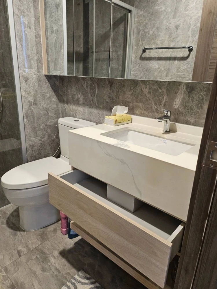 ขายด่วนๆ Artisan Ratchada ห้องแต่งน่าอยู่ พร้อมครัว built-in อย่างดี ราคาอย่างโดน จองเลย อย่าพลาด