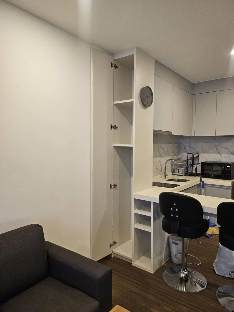 ขายด่วนๆ Artisan Ratchada ห้องแต่งน่าอยู่ พร้อมครัว built-in อย่างดี ราคาอย่างโดน จองเลย อย่าพลาด