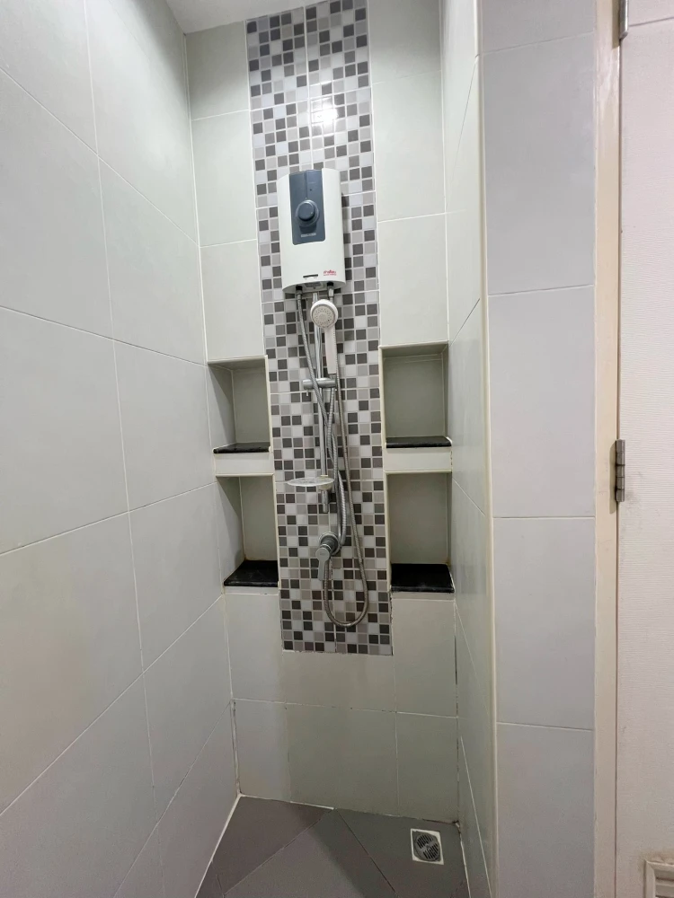 ขายด่วนๆ Centrio condo ลาดพร้าว 48 ห้องพร้อมอยู่ สิ่งอำนวยความสะดวกครบ ราคาดี ซื้อเลยจ้า