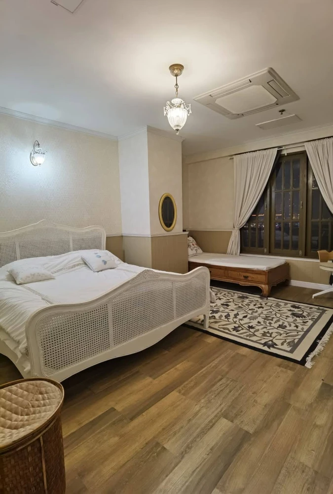 ขายด่วนๆ Condo Baan Chao Praya ห้องกว้างขวาง มาพร้อมพื้นที่ใช้สอยเยอะ มาจับมาจองเลย