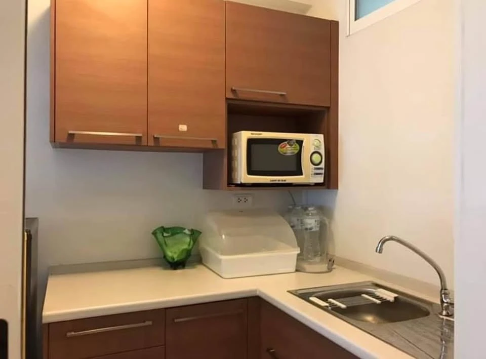ขายด่วนๆ Condo i-biza Condominium RCA ห้องกั้นแยกเป็นสัดส่วน ราคาไม่แรง ซื้อเลย อย่าพลาด