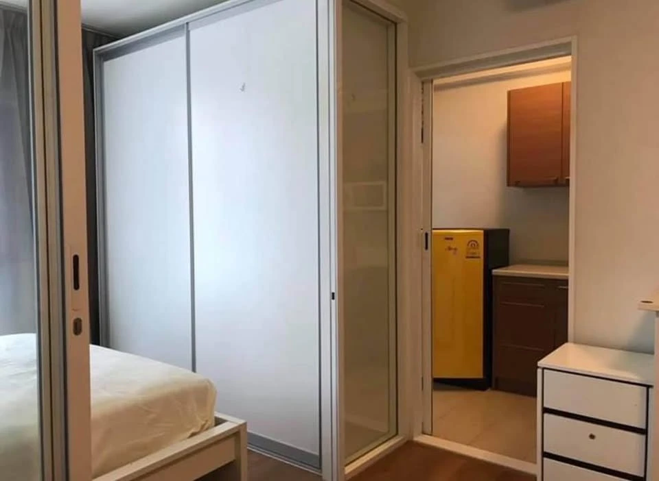 ขายด่วนๆ Condo i-biza Condominium RCA ห้องกั้นแยกเป็นสัดส่วน ราคาไม่แรง ซื้อเลย อย่าพลาด