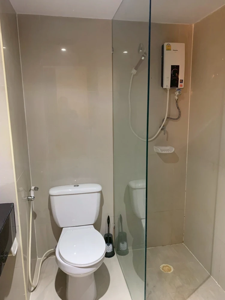 ขายด่วนๆ Family Park Ladprao 48 ห้องสตูดิโอ ชั้น 3 วิวเมือง ไม่มีตึกบัง ราคาอย่างคุ้ม จองเลยจ้า