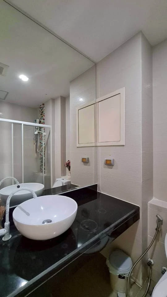 ขายด่วนๆ HAPPY CONDO ลาดพร้าว 101 ห้องกั้นแยกเป็นสัดส่วน แบ่งโซนลงตัว ราคาอย่างคุ้ม รีบมาจองเลย